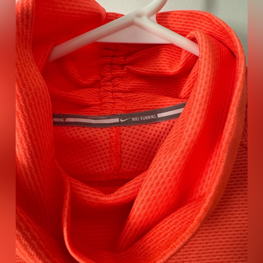 Nike Dri-FIT Running Cowl Neck Pullover Neon Orange Small - Picture 7 of 7